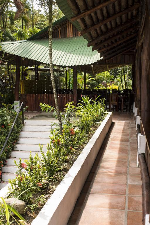 Manuel Antonio Hostel Resort Exterior foto