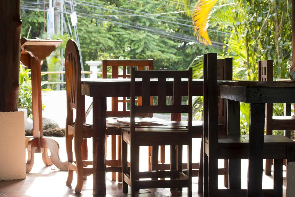Manuel Antonio Hostel Resort Exterior foto